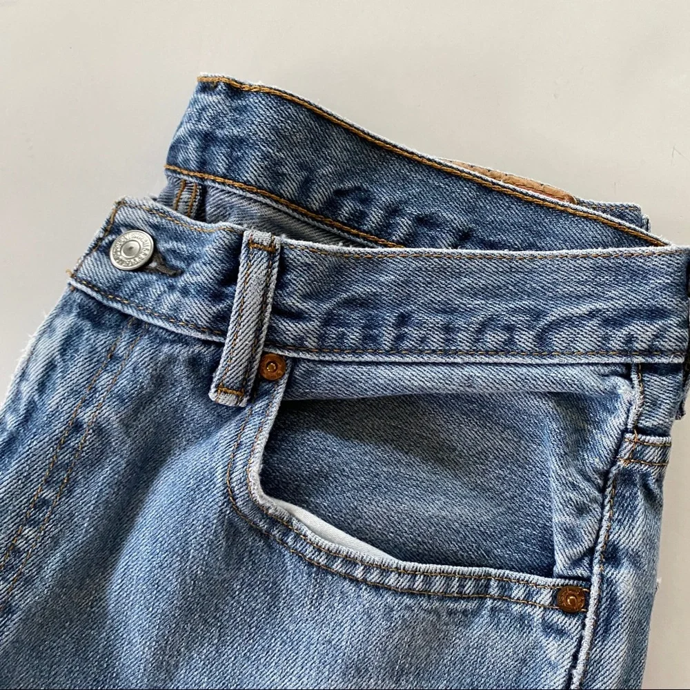 LEVI’S 550 Mens Dad Jeans Size 34x30 Medium light wash